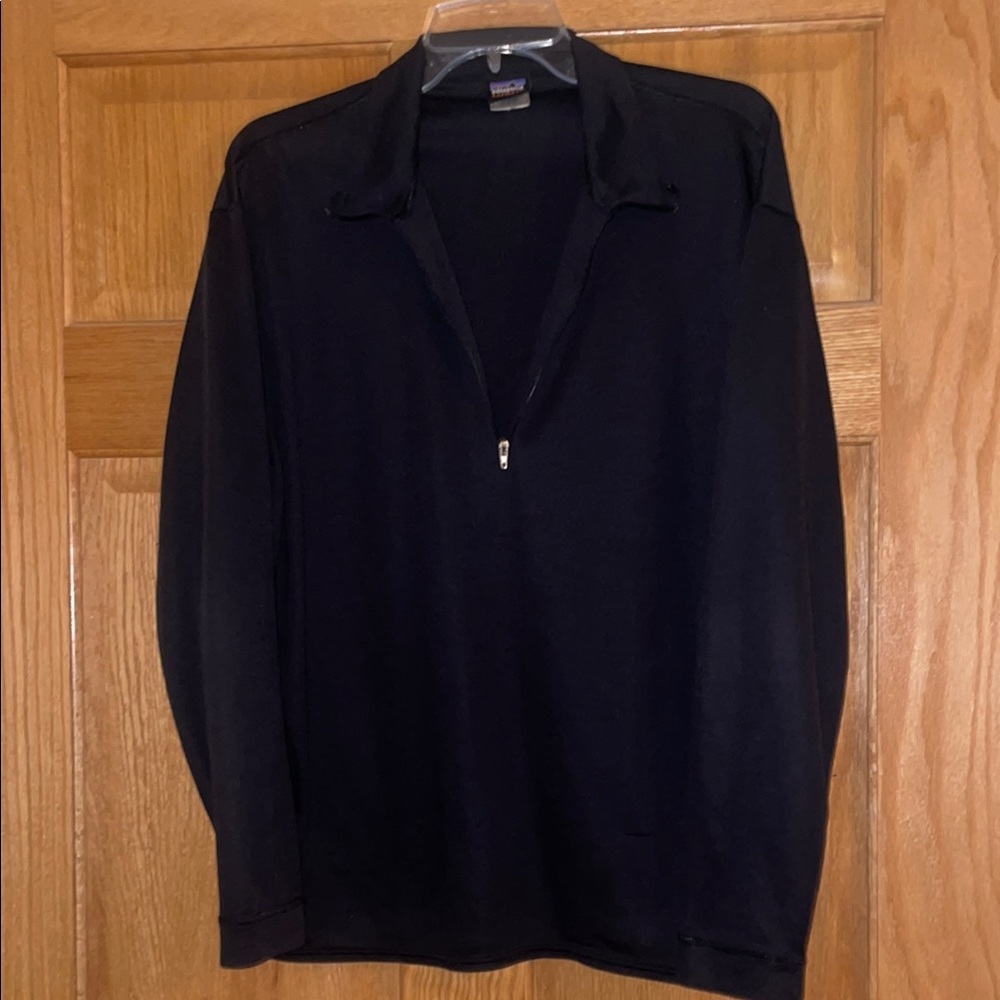 Patagonia capilene men’s size large 3/4 black pullover lightweight sweatshirt